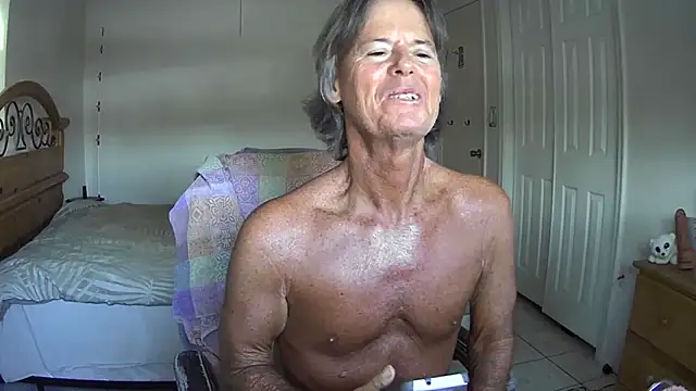 nakeedcowboi65 online show from July 2026 12:57:02 PM