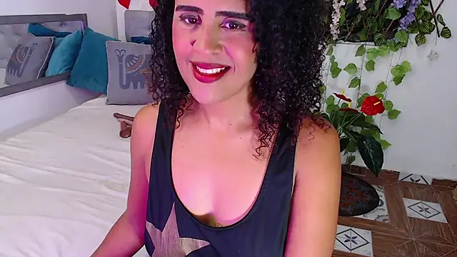 Snapshot of sweet_brunette19 chatting on February 2025 06:15:01 PM sweet brunette19 online show from February 2025 06:15:01 PM