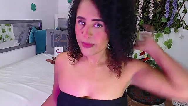 Snapshot of sweet_brunette19 chatting on March 2025 05:56:02 PM sweet brunette19 online show from March 2025 05:56:02 PM