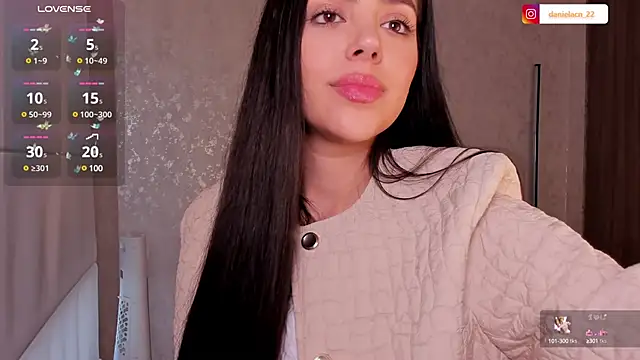 Snapshot of salome__11 chatting on March 2025 03:45:02 AM salome  11 online show from March 2025 03:45:02 AM