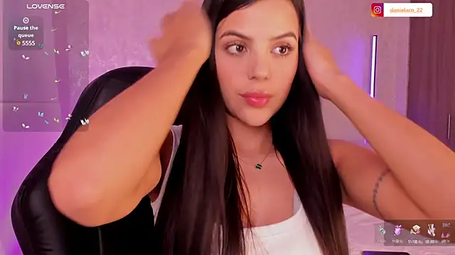 Snapshot of salome__11 chatting on March 2025 03:32:02 AM salome  11 online show from March 2025 03:32:02 AM