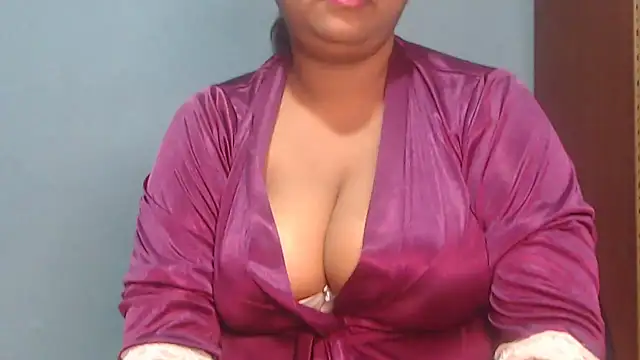 naughtyboobs38dd online show from June 2026 04:45:01 PM