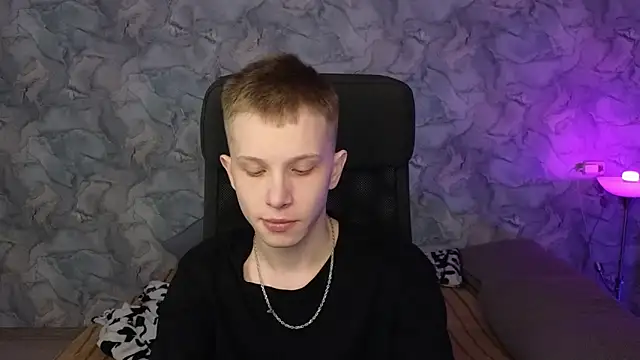 arlekincrop online show from February 2026 12:20:02 AM