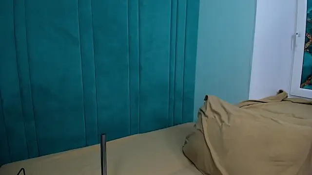 JuliaBusty online show from April 2026 05:25:02 AM