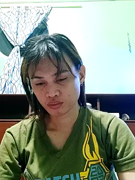 QueenSoreal online show from February 2026 04:29:02 PM