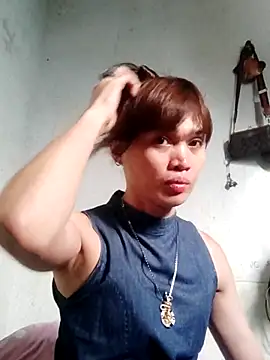Snapshot of QueenSoreal chatting on March 2025 10:31:02 PM QueenSoreal online show from March 2025 10:31:02 PM
