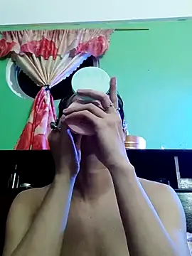 QueenSoreal online show from October 2025 03:23:02 PM