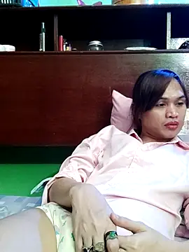 QueenSoreal online show from November 2025 07:13:02 PM