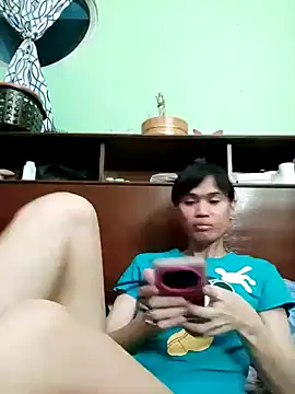 QueenSoreal online show from April 2026 01:51:01 PM