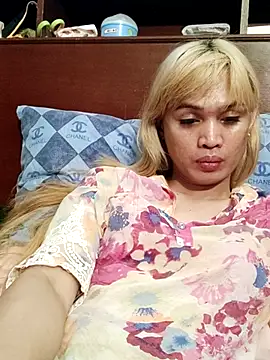 QueenSoreal online show from July 2026 08:48:01 AM