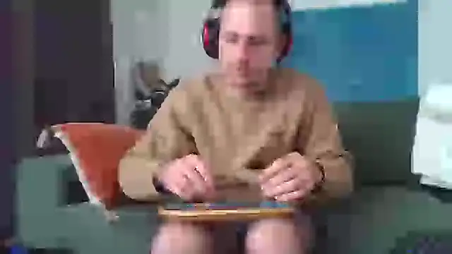 Snapshot of verylargecock chatting on September 2025 12:44:02 PM verylargecock online show from September 2025 12:44:02 PM