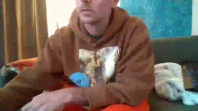 Snapshot of verylargecock chatting on September 2025 03:30:01 PM verylargecock online show from September 2025 03:30:01 PM