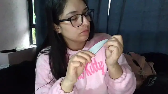 sara 110323 online show from September 2025 11:03:01 AM