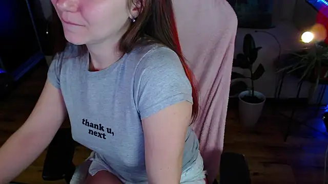 Snapshot of LizaSexy20 chatting on February 2025 07:17:01 AM LizaSexy20 online show from February 2025 07:17:01 AM