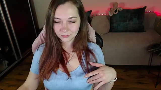 Snapshot of LizaSexy20 chatting on February 2025 08:41:01 PM LizaSexy20 online show from February 2025 08:41:01 PM