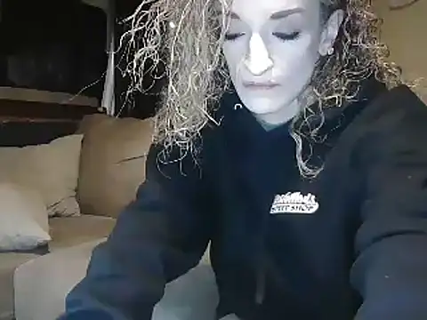 AshleyRain online show from December 2025 08:43:02 PM