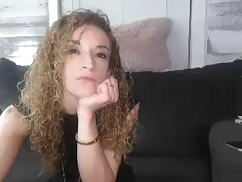 AshleyRain online show from November 2025 08:15:01 AM