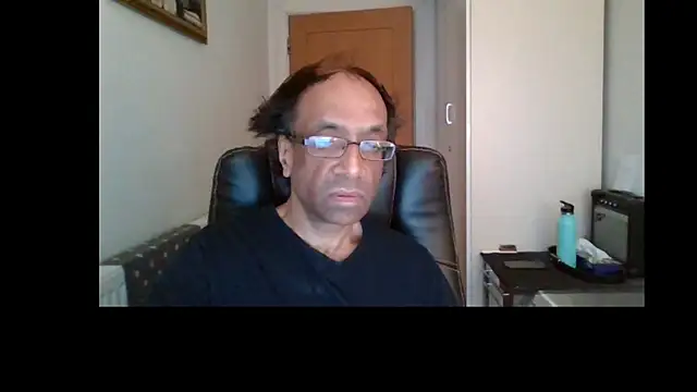 Snapshot of rauncher1 chatting on July 2026 09:05:01 AM rauncher1 online show from July 2026 09:05:01 AM