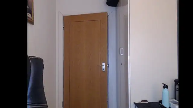 rauncher1 online show from May 2026 08:32:01 AM