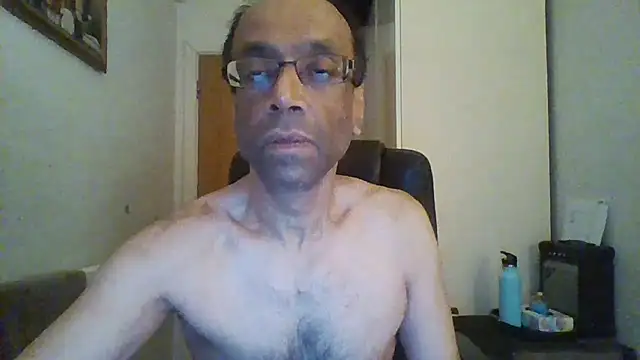 rauncher1 online show from January 2026 10:49:02 PM