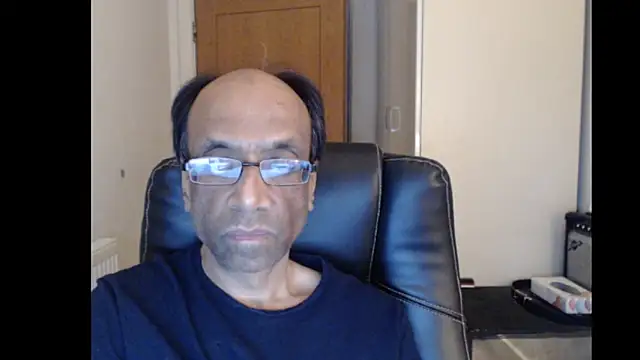 rauncher1 online show from April 2026 10:25:02 PM