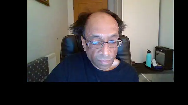 Snapshot of rauncher1 chatting on June 2026 08:11:02 AM rauncher1 online show from June 2026 08:11:02 AM