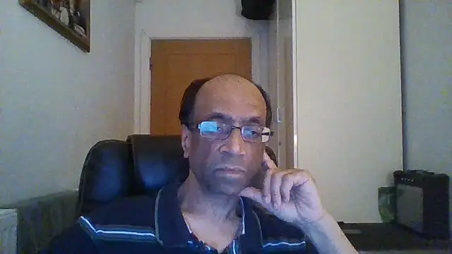 rauncher1 online show from February 2025 03:30:01 PM