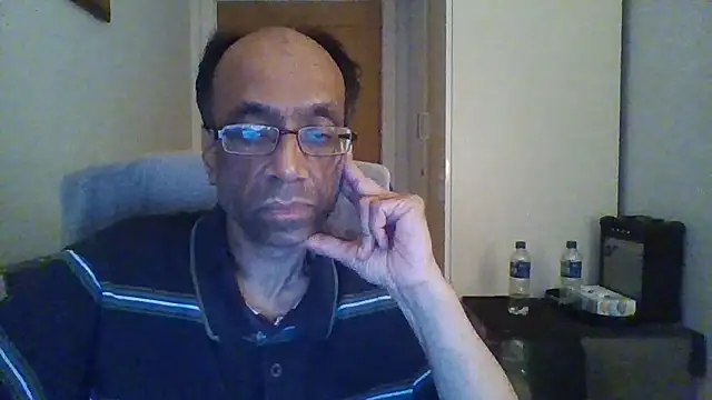 rauncher1 online show from October 2025 10:54:02 PM