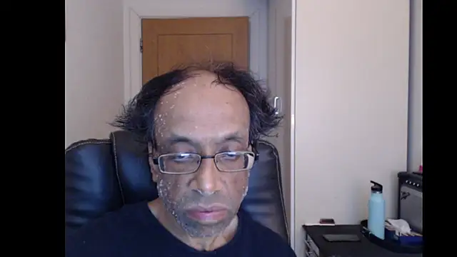 Snapshot of rauncher1 chatting on June 2026 08:14:02 AM rauncher1 online show from June 2026 08:14:02 AM