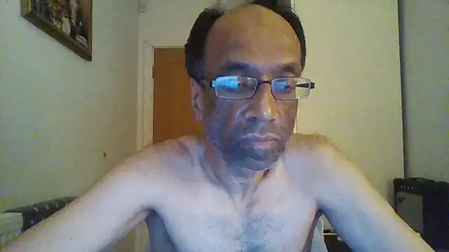 rauncher1 online show from November 2025 12:50:01 AM