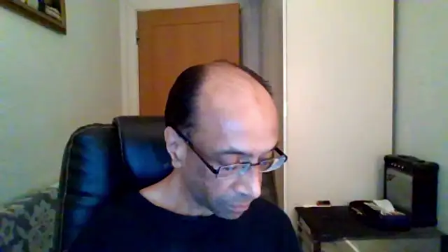Snapshot of rauncher1 chatting on June 2026 10:20:01 PM rauncher1 online show from June 2026 10:20:01 PM