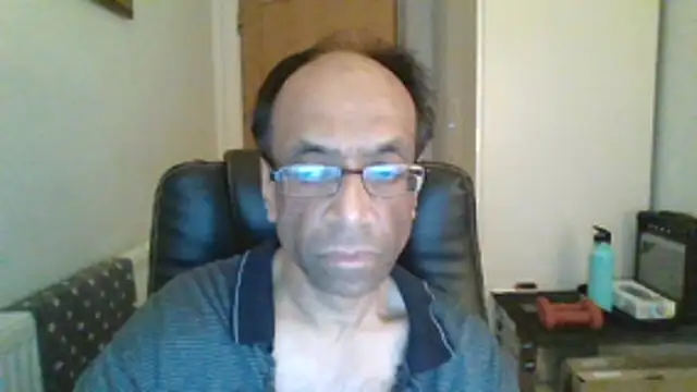 rauncher1 online show from March 2026 10:48:01 PM