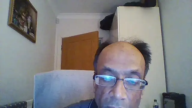 rauncher1 online show from October 2025 08:29:02 AM