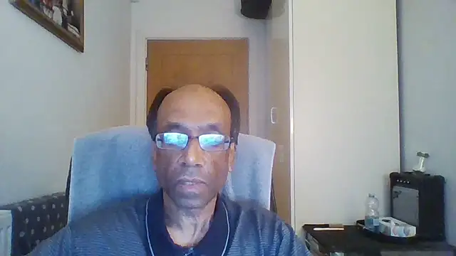 rauncher1 online show from November 2025 12:42:01 PM