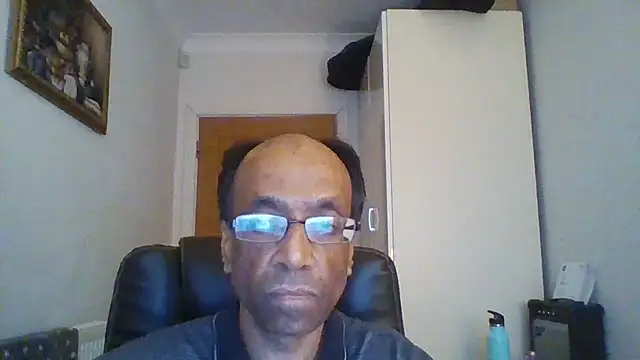 rauncher1 online show from December 2025 01:10:02 PM