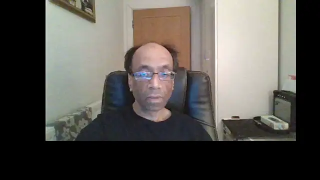 rauncher1 online show from April 2026 10:49:02 PM