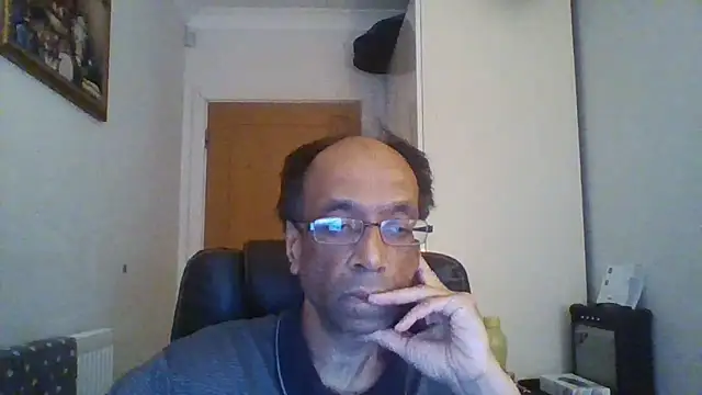 rauncher1 online show from November 2025 10:15:02 AM