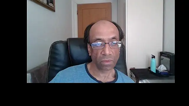 Snapshot of rauncher1 chatting on July 2026 01:40:01 PM rauncher1 online show from July 2026 01:40:01 PM