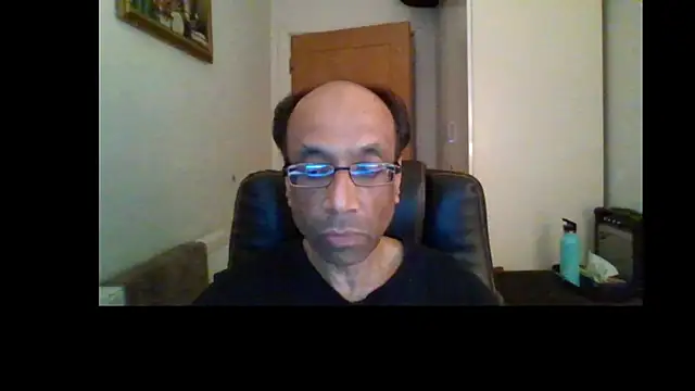 Snapshot of rauncher1 chatting on July 2026 11:22:01 PM rauncher1 online show from July 2026 11:22:01 PM