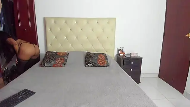 LUISSA  online show from November 2025 12:30:01 PM