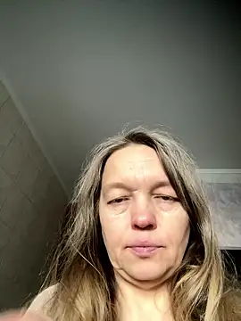 Susanel online show from January 2026 10:08:01 AM