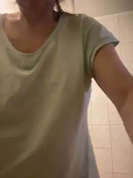 Susanel online show from January 2026 08:12:01 PM