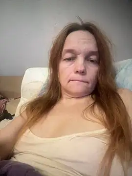 Susanel online show from March 2026 07:37:01 PM