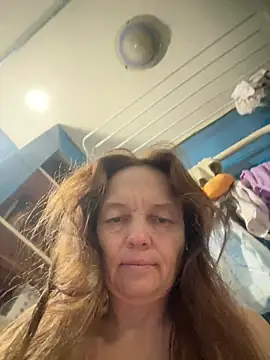 Susanel online show from June 2026 05:02:02 PM