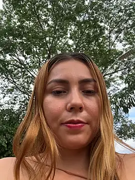 Brittanyrosexx online show from December 2025 07:57:02 PM