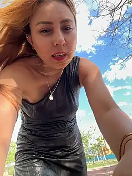 Brittanyrosexx online show from October 2025 08:08:01 PM