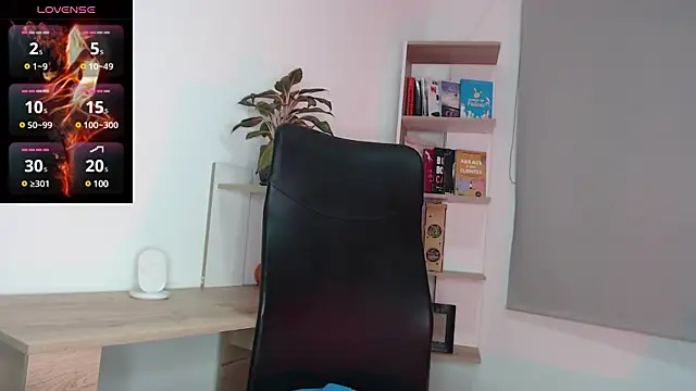 Snapshot of BriannaLorens chatting on March 2025 10:33:02 AM BriannaLorens online show from March 2025 10:33:02 AM