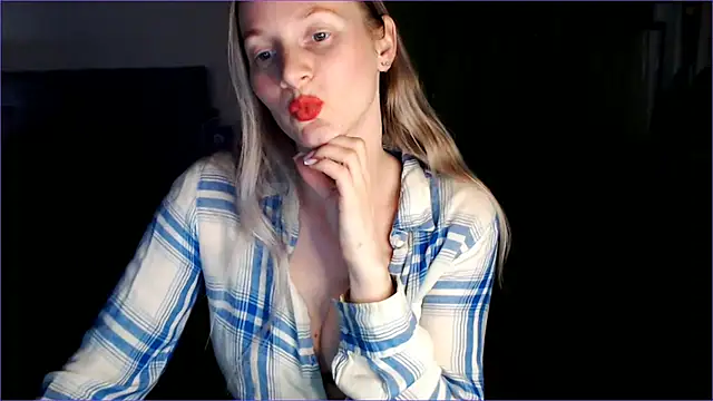 Snapshot of Shantidol chatting on June 2026 10:41:02 PM Shantidol online show from June 2026 10:41:02 PM
