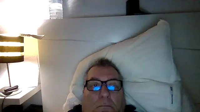 Snapshot of vergatugablogspot chatting on February 2026 09:40:01 AM vergatugablogspot online show from February 2026 09:40:01 AM