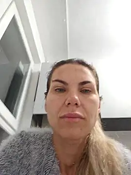 FeliciaKrige online show from January 2026 09:42:02 PM